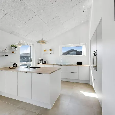 4 Star In Casa de Férias Løkken